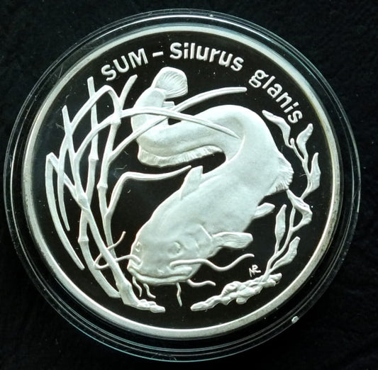 20zł Zwierzęta świata: Sum (łac- Silurus glanis)