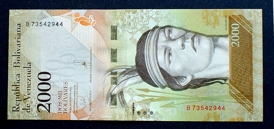 2000 Bolivarer - Wenezuela 2016 r.